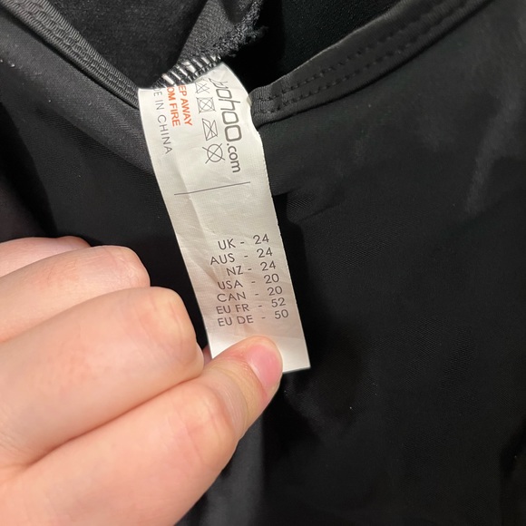 Plus size 20 bathing suit boohoo - Picture 3 of 5